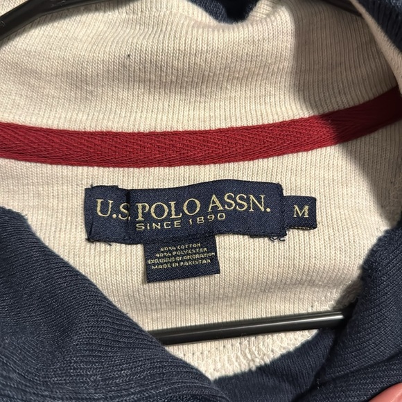 Men's Navy Sweater - Picture 3 of 4